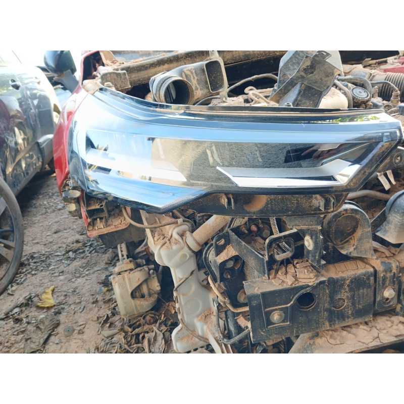 Recambio de faro derecho para renault captur ii techno referencia OEM IAM 260107674R  