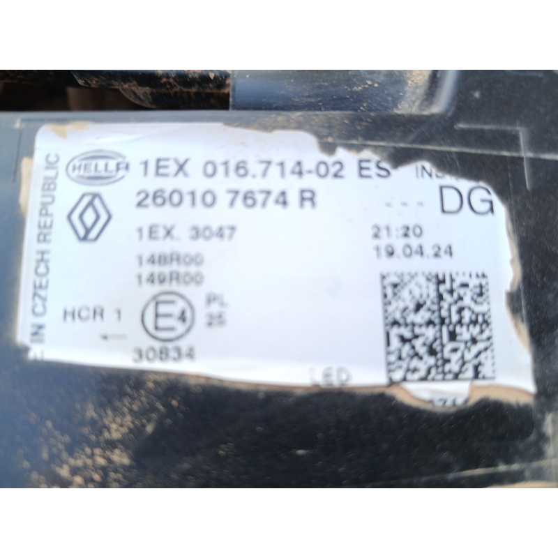Recambio de faro derecho para renault captur ii techno referencia OEM IAM 260107674R 4