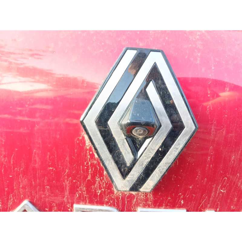 Recambio de panel frontal para renault captur ii techno referencia OEM IAM   