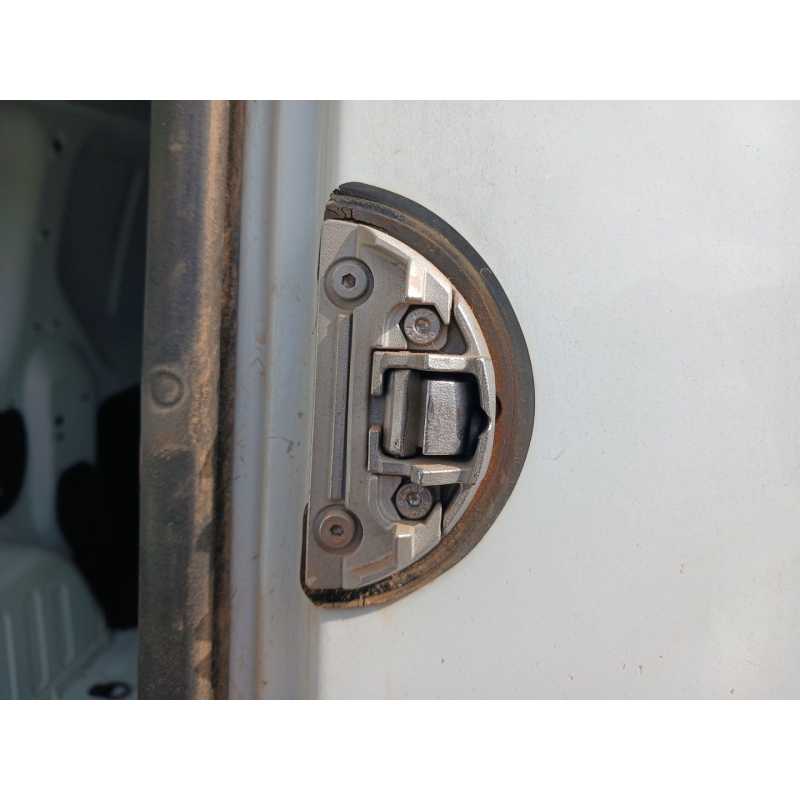 Recambio de puerta trasera derecha para renault express furgón/monospace 1.5 blue dci 75 (f6aa) referencia OEM IAM 3