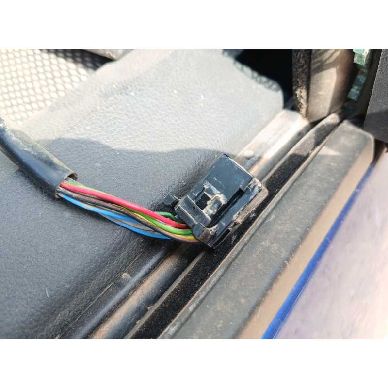 Recambio de retrovisor derecho para dacia sandero iii referencia OEM IAM - Azul 3
