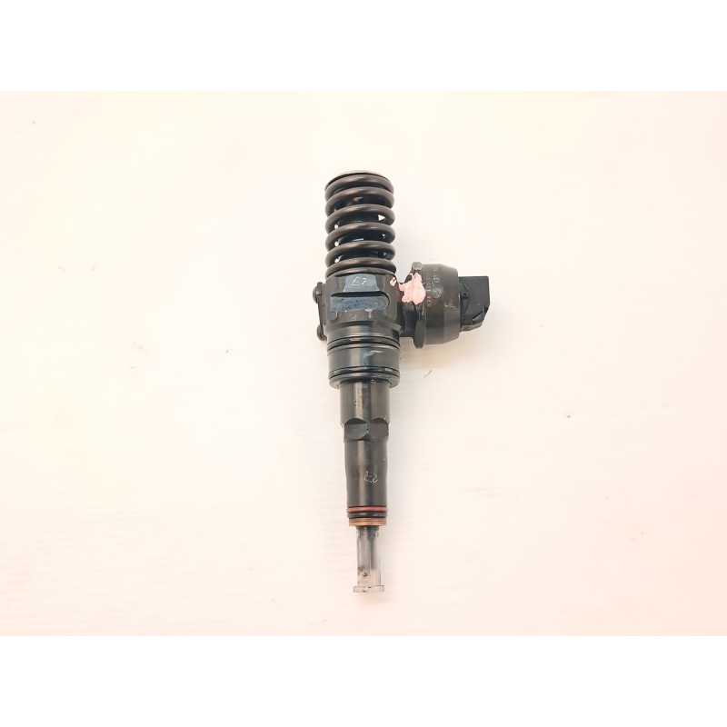 Recambio de inyector para skoda superb (3u4) classic referencia OEM IAM 0414720216 038130073BA 
