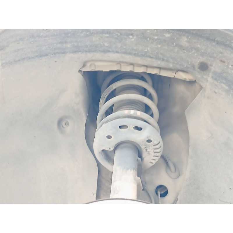 Recambio de amortiguador delantero izquierdo para seat leon (1p1) 1.9 tdi referencia OEM IAM   