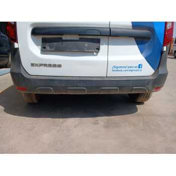 PARAGOLPES TRASERO 