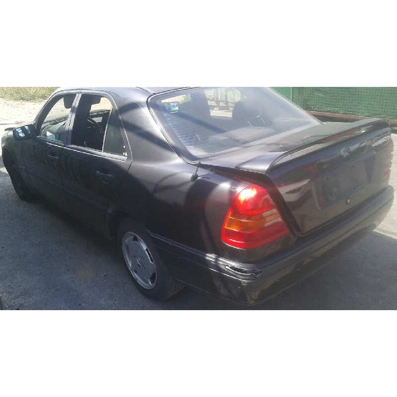 mercedes-benz clase c (w202) berlina del año 1994