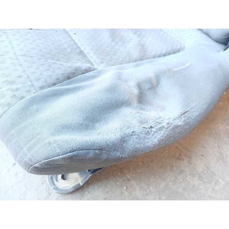 Recambio de asiento delantero izquierdo para nissan cabstar 09.06 referencia OEM IAM - Blanco 2
