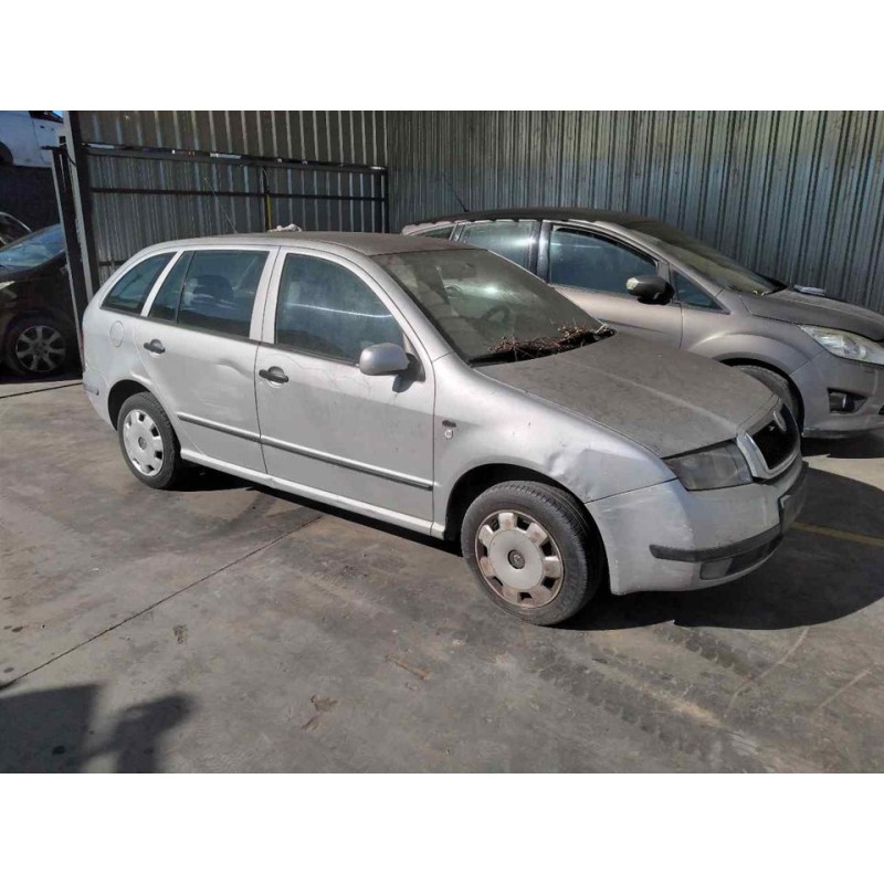 skoda fabia familiar (6y5) del año 2001