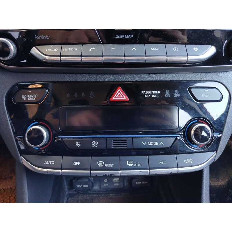 Recambio de mando climatizador para hyundai ioniq tecno plug-in hybrid referencia OEM IAM   