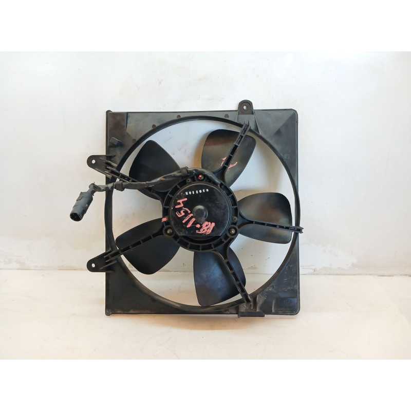 Recambio de electroventilador para kia carnival ii 2.9 cdri ex referencia OEM IAM - Blanco 4