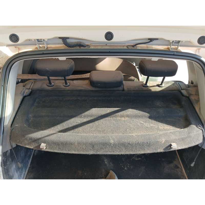 Recambio de bandeja trasera para renault captur zen referencia OEM IAM 794209363R  