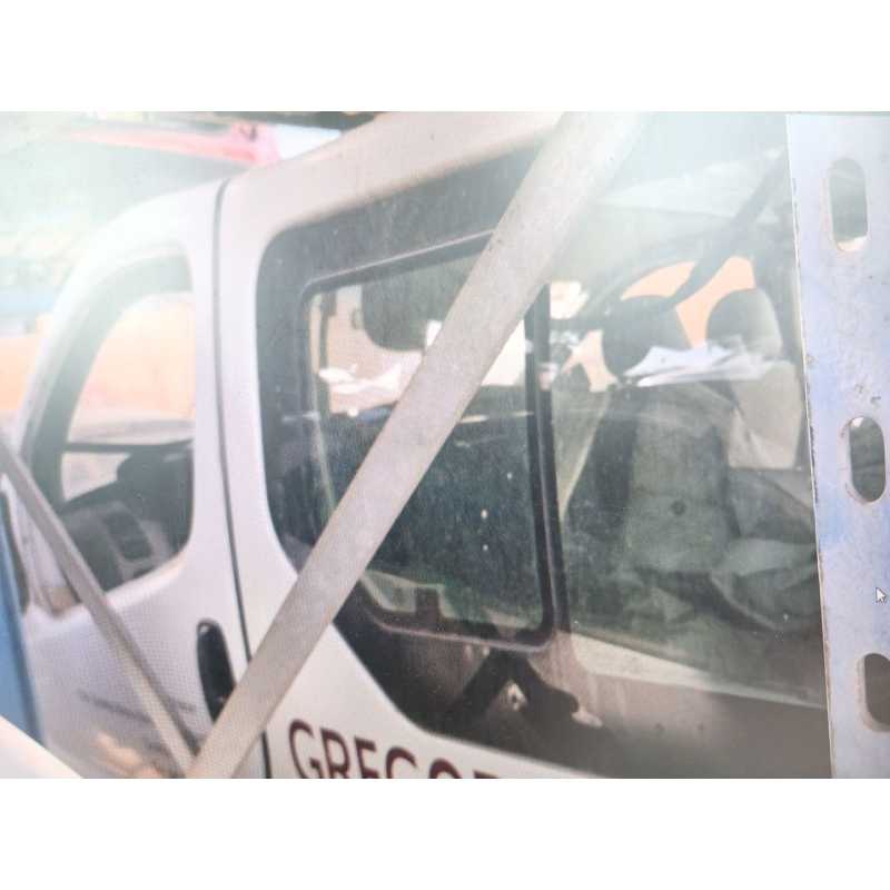 Recambio de luna lateral izquierda para renault trafic ii furgoneta (fl) 1.9 dci 100 (fl0c) referencia OEM IAM   