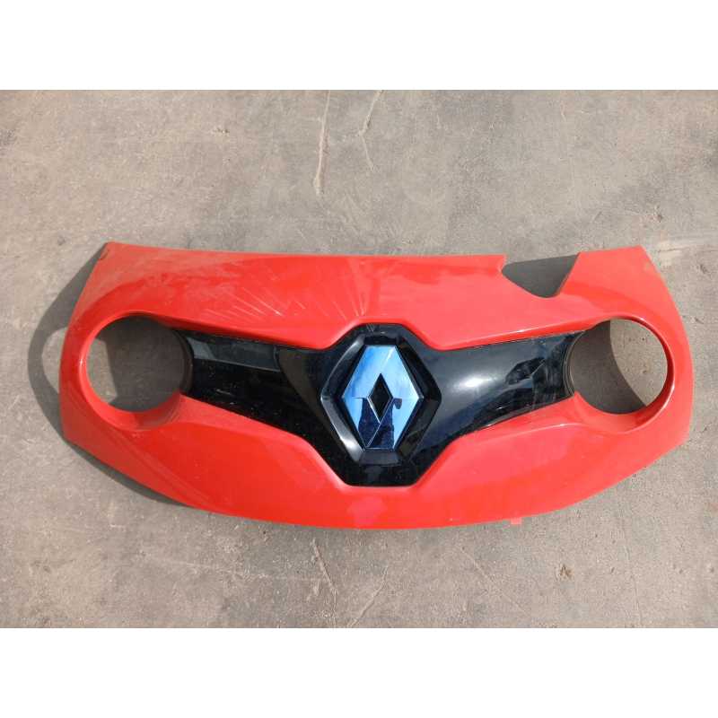Recambio de rejilla delantera para renault twizy (mam_) 45 referencia OEM IAM 620725907R  RENAULT