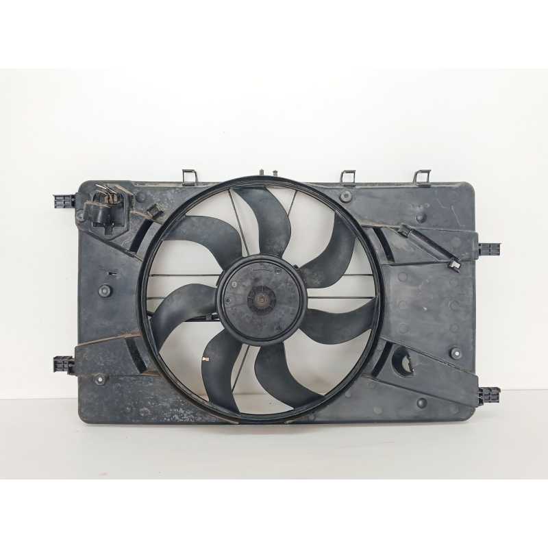 Recambio de electroventilador para opel astra j sports tourer (p10) 1.7 cdti (35) referencia OEM IAM 0130303338 52427231 0130307 - Rojo