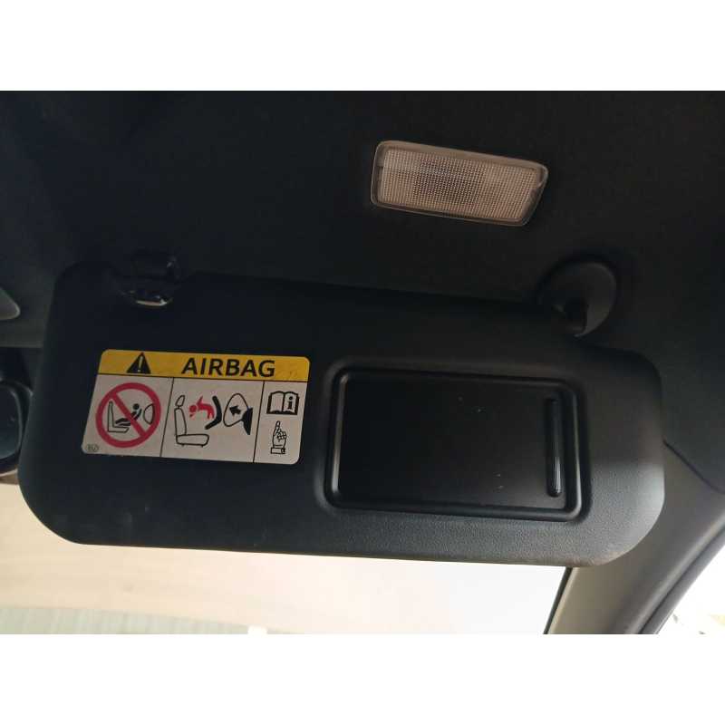 Recambio de parasol derecho para toyota c-hr hybrid active referencia OEM IAM   