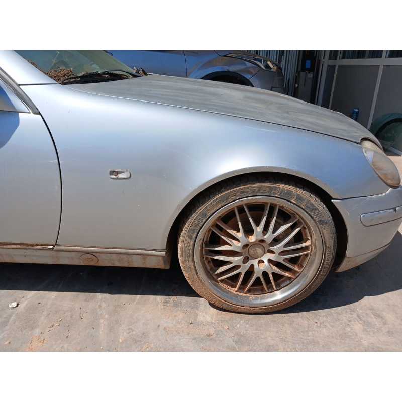 Recambio de aleta delantera derecha para mercedes-benz clase slk (w170) roadster referencia OEM IAM   