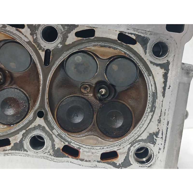 Recambio de culata para ford fiesta vii (hj, hf) 1.0 ecoboost referencia OEM IAM P8CM5G6090 BF040148 SFJN 9