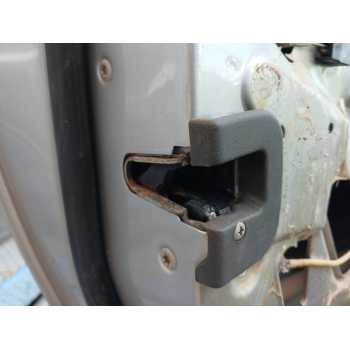 CERRADURA PUERTA DELANTERA IZQUIERDA 