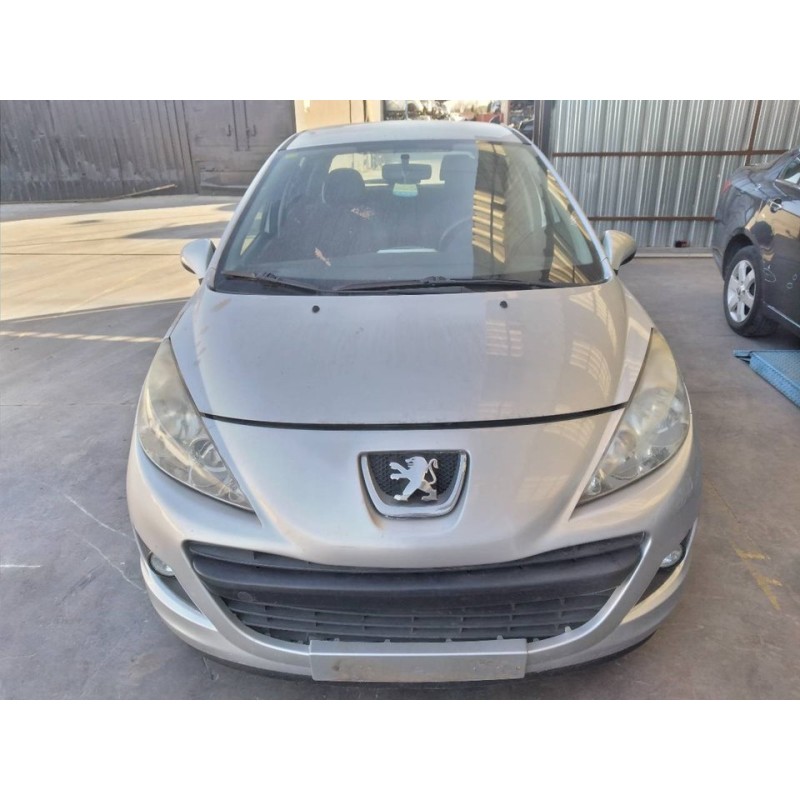 peugeot 207 del año 2010