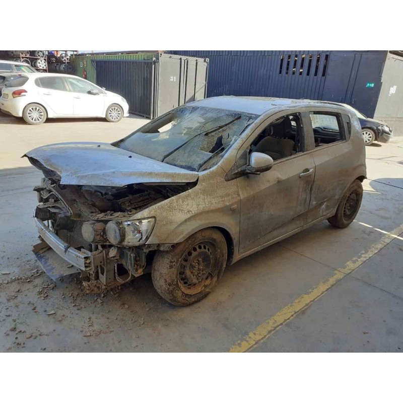 chevrolet aveo berlina hatchback del año 2013