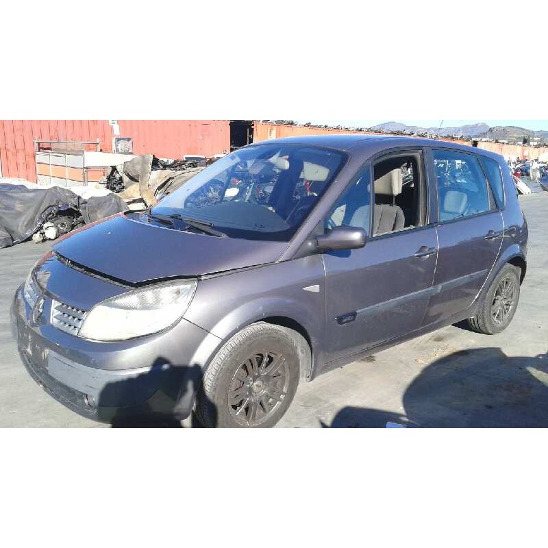 renault scenic ii del año 2004