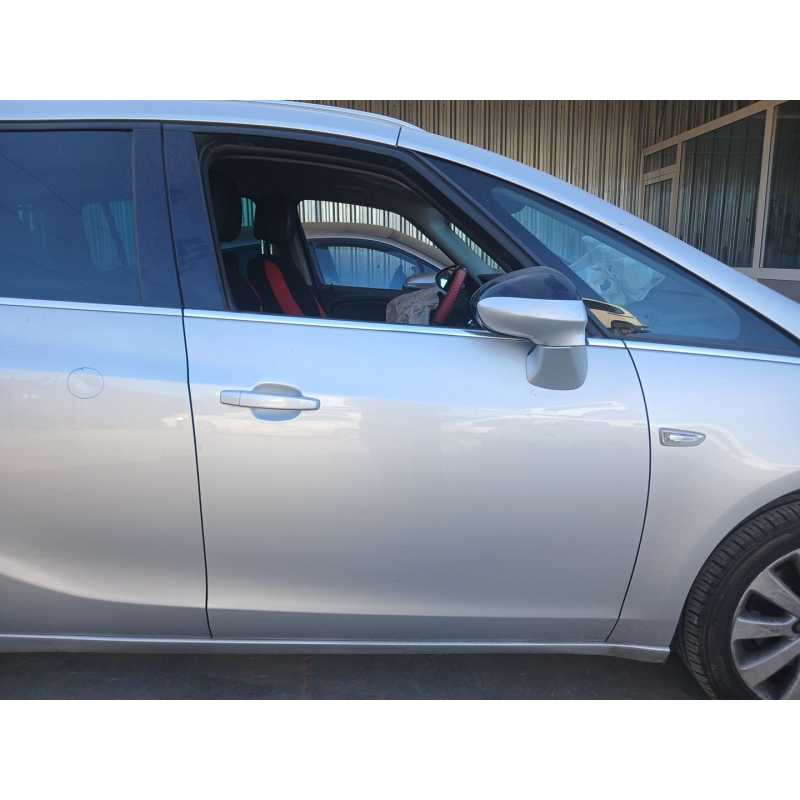 Recambio de puerta delantera derecha para opel zafira tourer c (p12) 1.6 cdti (75) referencia OEM IAM   