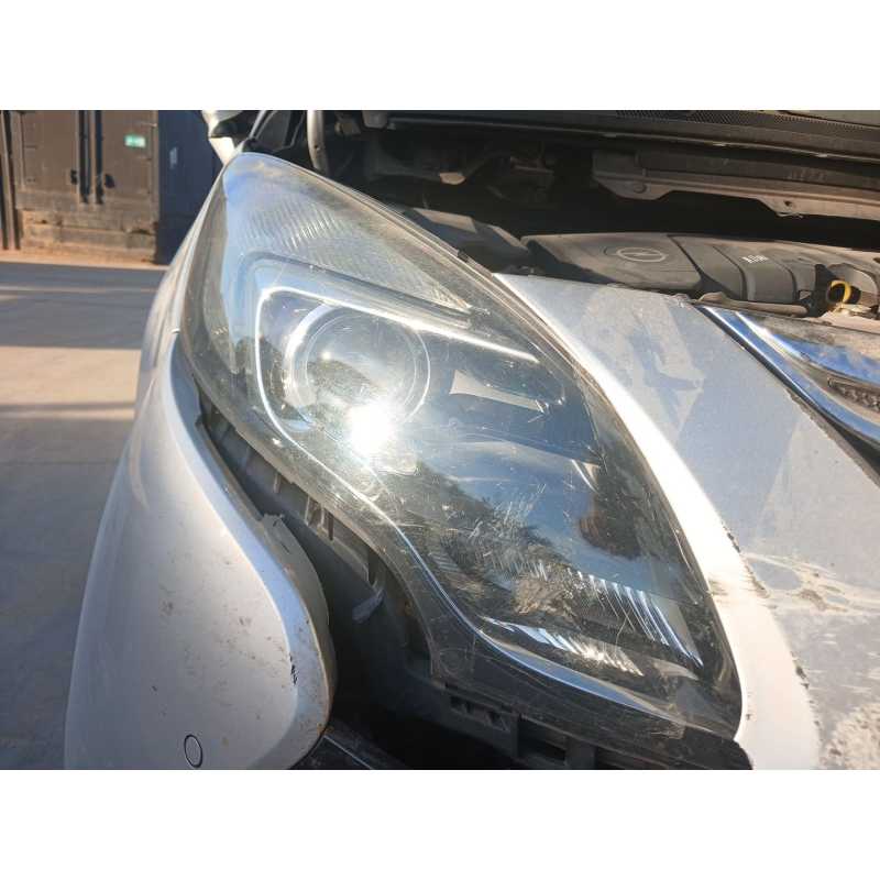 Recambio de faro derecho para opel zafira tourer c (p12) 1.6 cdti (75) referencia OEM IAM - Plata 2