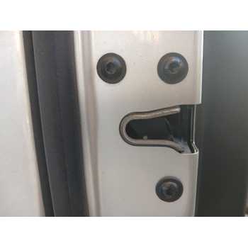 CERRADURA PUERTA DELANTERA IZQUIERDA 