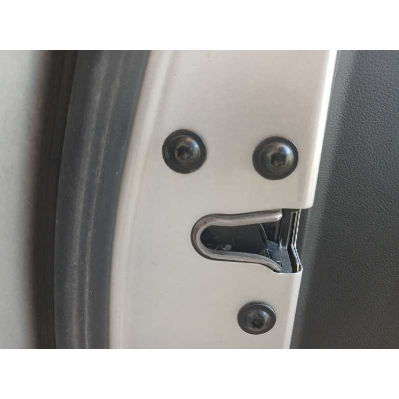 Recambio de cerradura puerta trasera izquierda para opel zafira tourer c (p12) 1.6 cdti (75) referencia OEM IAM - Plata