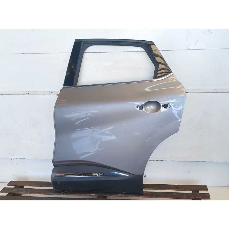 Recambio de puerta trasera izquierda para renault captur ii (hf_) e-tech 145 (hfmu) referencia OEM IAM   