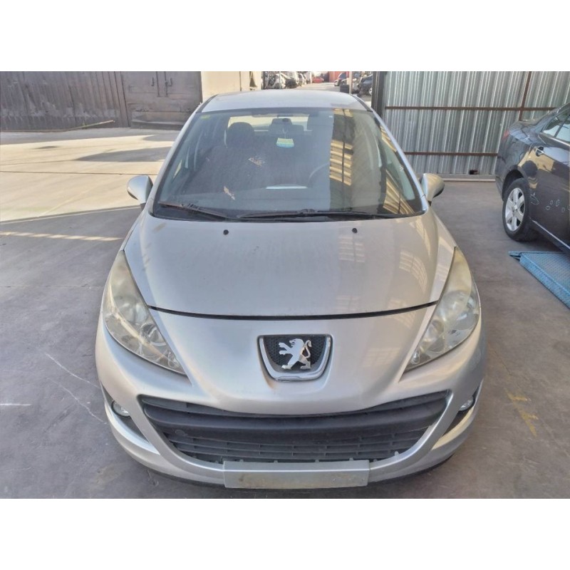 peugeot 207 del año 2010