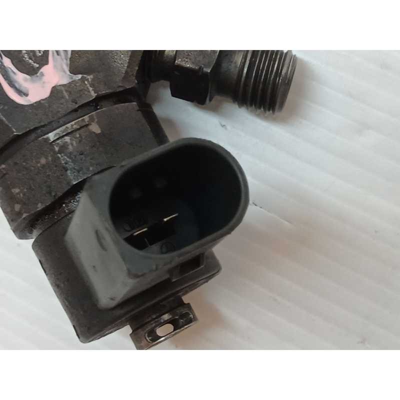 Recambio de inyector para chrysler pt cruiser (pt_) 2.2 crd referencia OEM IAM 0445110200 A6110701787 BOSCH - Granate 3