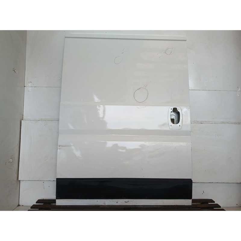 Recambio de puerta lateral corredera derecha para peugeot boxer furgoneta 2.2 hdi 100 referencia OEM IAM   