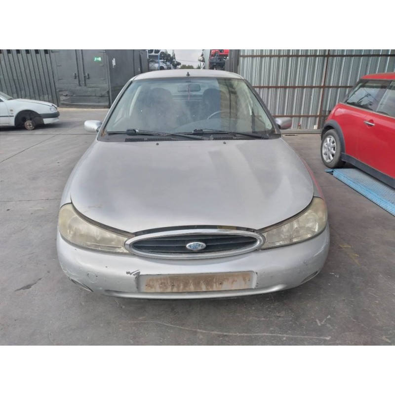ford mondeo berlina (gd) del año 1999