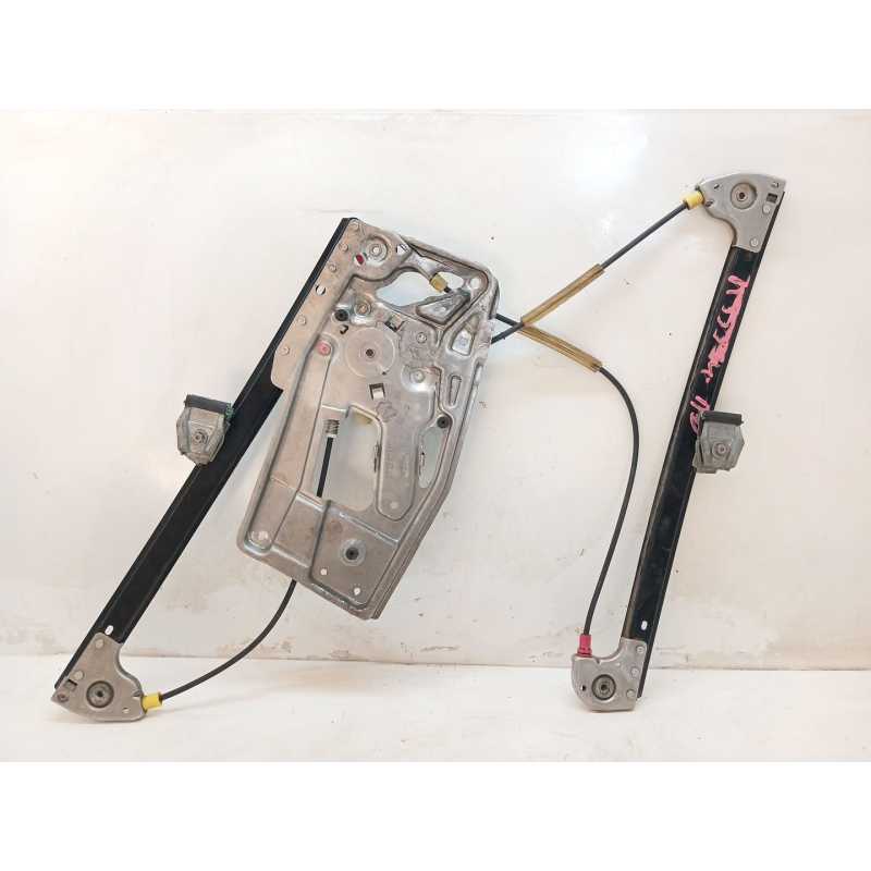 Recambio de elevalunas delantero derecho para bmw serie 5 berlina (e39) 530d exclusive referencia OEM IAM 113843 9030143 