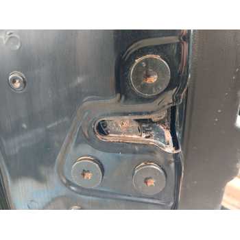 CERRADURA PUERTA DELANTERA IZQUIERDA 