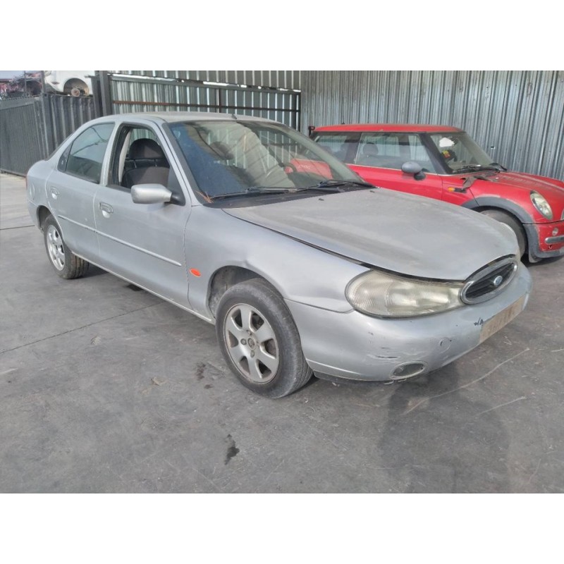 ford mondeo berlina (gd) del año 1999