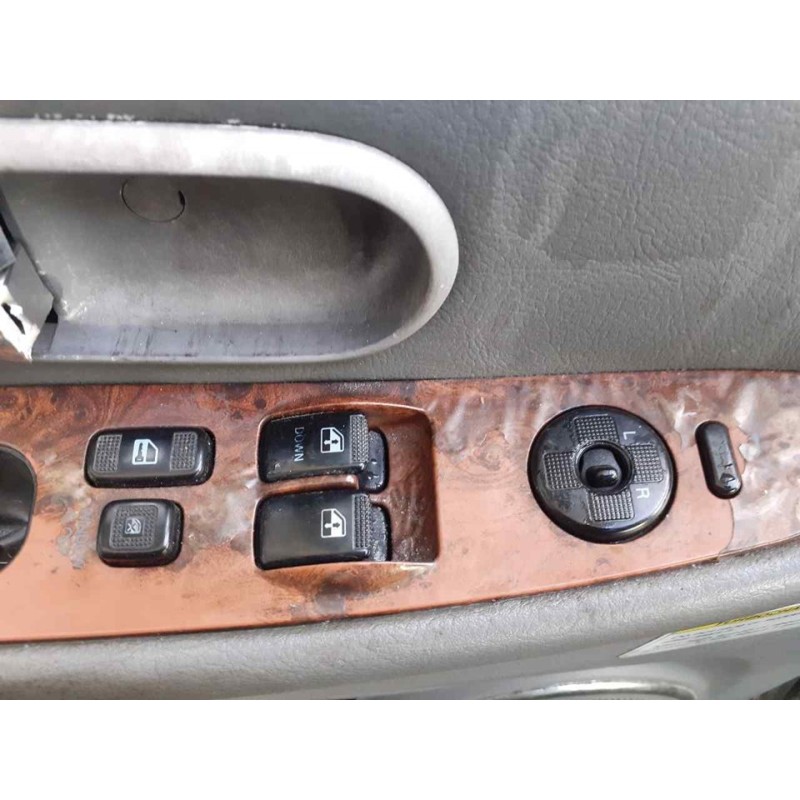 kia carnival ii del año 2002