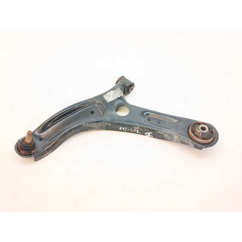 Recambio de brazo suspension inferior delantero izquierdo para hyundai i20 ii (gb, ib) 1.2 referencia OEM IAM 161228A133  