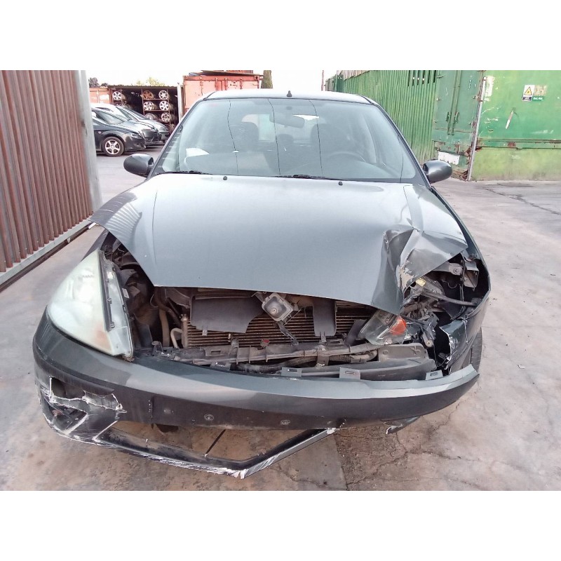 ford focus berlina (cak) del año 2005