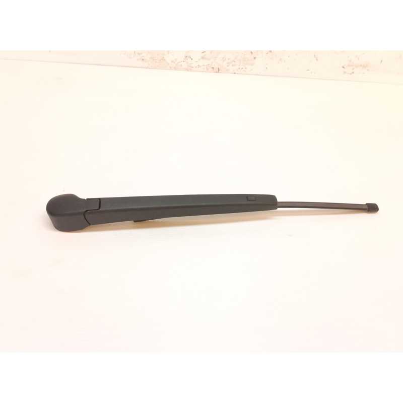 Recambio de brazo limpia trasero para volkswagen taigo (cs1) 1.0 tsi referencia OEM IAM CH2087  