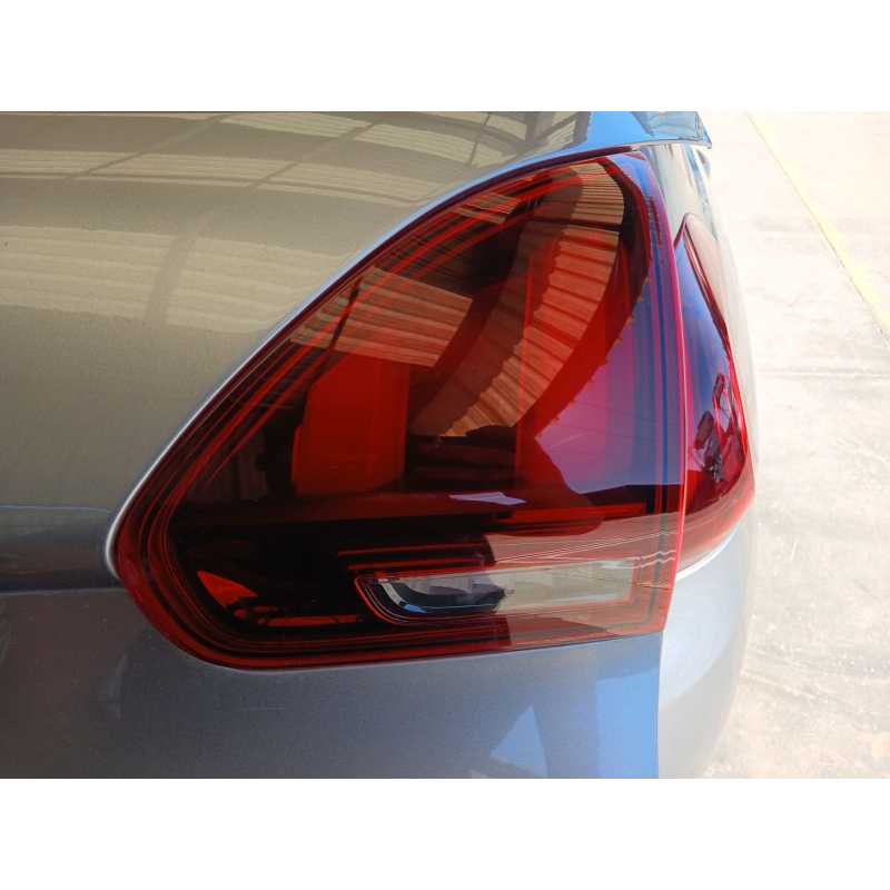 Recambio de piloto trasero derecho interior para peugeot 2008 i (cu_) 1.6 bluehdi 100 referencia OEM IAM   