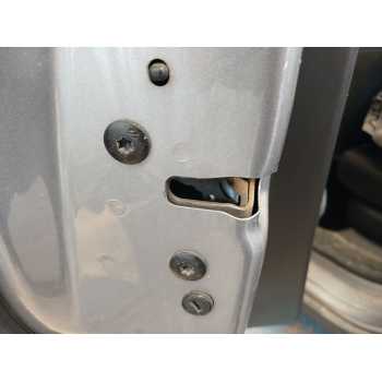 CERRADURA PUERTA TRASERA IZQUIERDA 