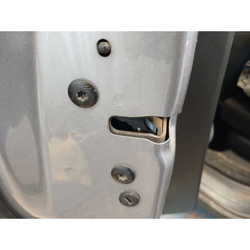 Recambio de cerradura puerta trasera izquierda para peugeot 2008 i (cu_) 1.6 bluehdi 100 referencia OEM IAM   