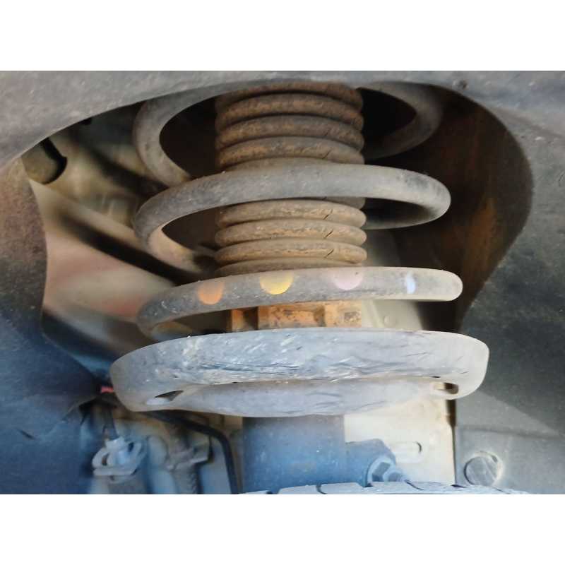 Recambio de amortiguador delantero derecho para peugeot 2008 i (cu_) 1.6 bluehdi 100 referencia OEM IAM   