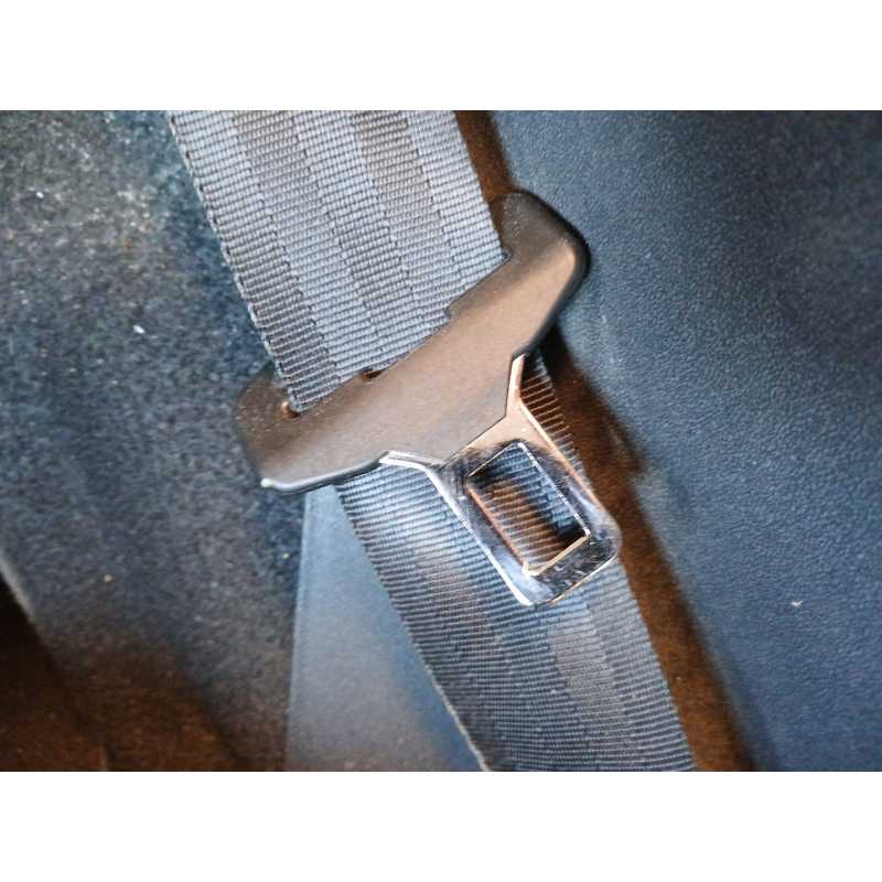 Recambio de cinturon seguridad trasero izquierdo para peugeot 2008 i (cu_) 1.6 bluehdi 100 referencia OEM IAM   
