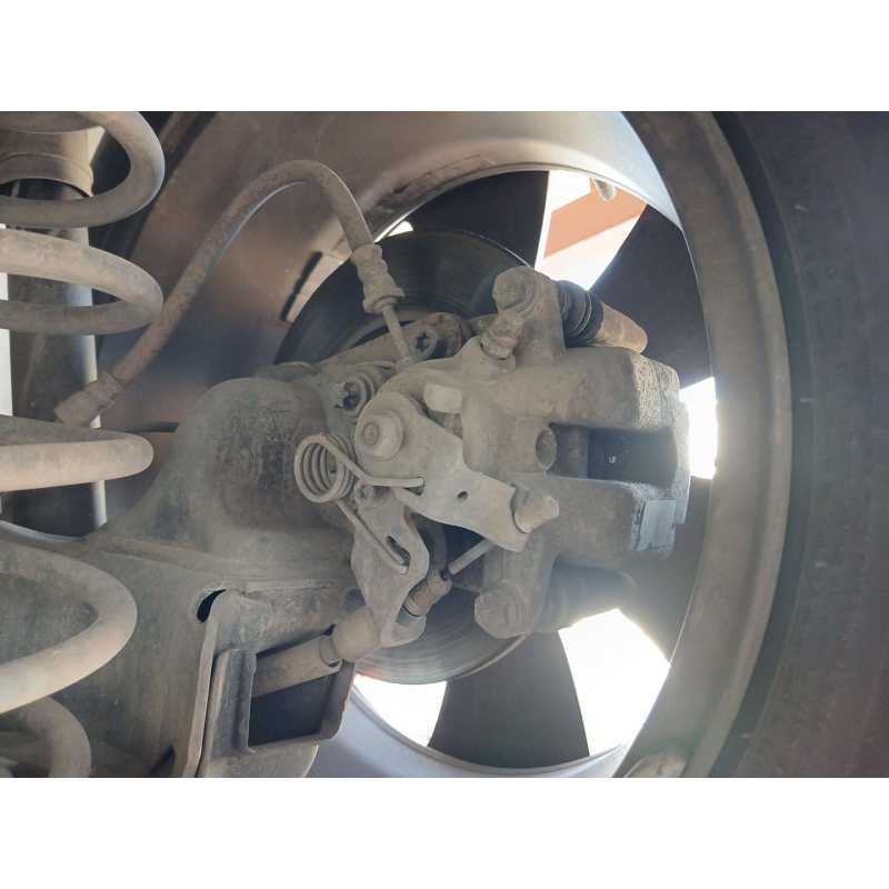 Recambio de pinza de freno trasera derecha para peugeot 2008 i (cu_) 1.6 bluehdi 100 referencia OEM IAM   