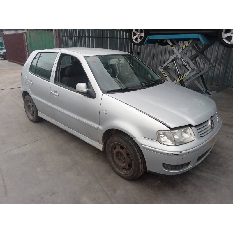 volkswagen polo berlina (6n2) del año 2000