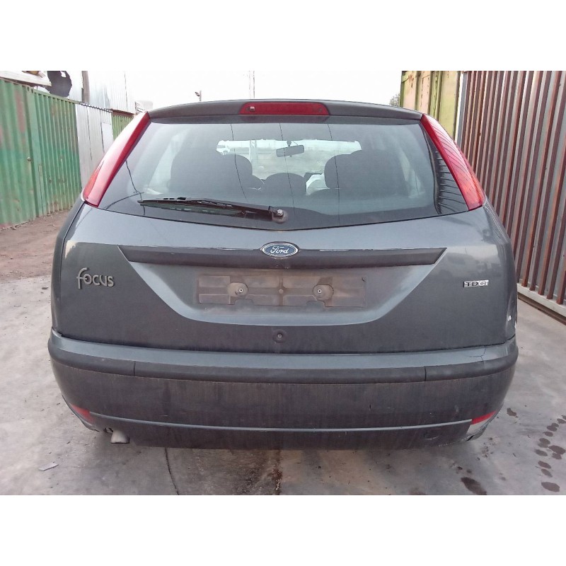 ford focus berlina (cak) del año 2005