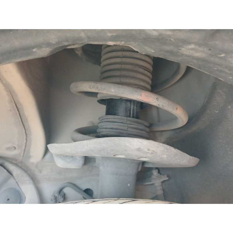 Recambio de amortiguador delantero izquierdo para nissan juke (f15) 1.6 referencia OEM IAM   