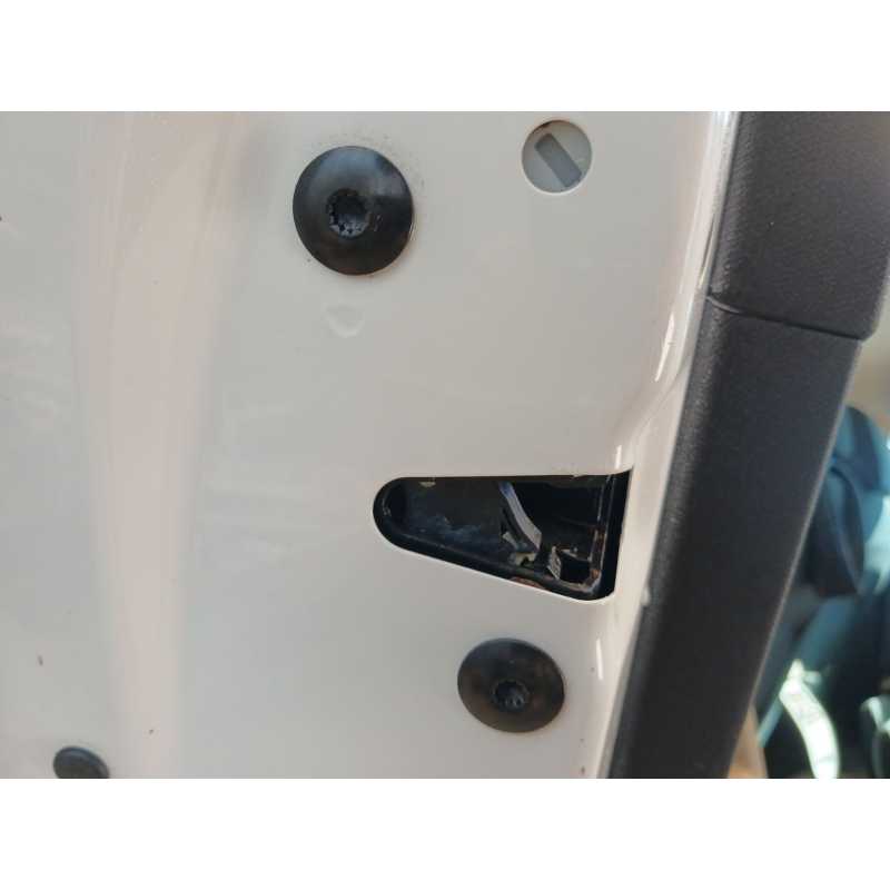 Recambio de cerradura puerta trasera izquierda para seat leon (kl1) style referencia OEM IAM   